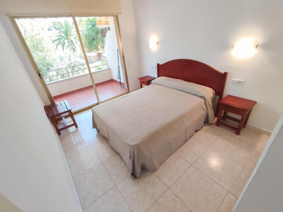 Apartamentos Colibri Кембрилс Екстериор снимка