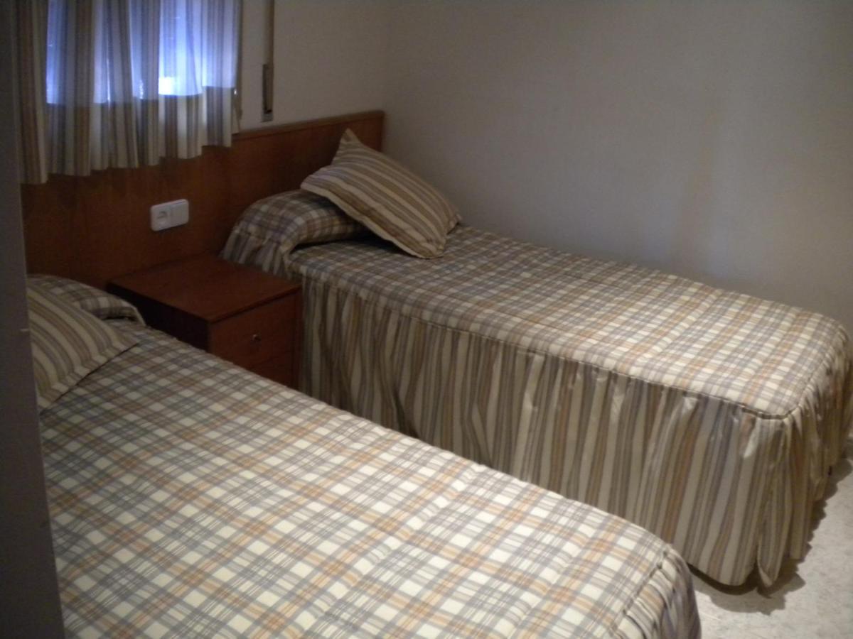 Apartamentos Colibri Кембрилс Екстериор снимка
