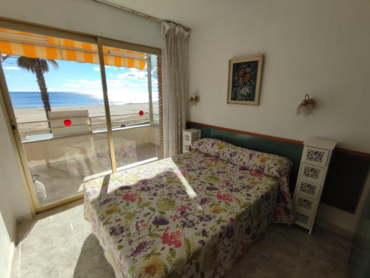 Apartamentos Colibri Кембрилс Екстериор снимка